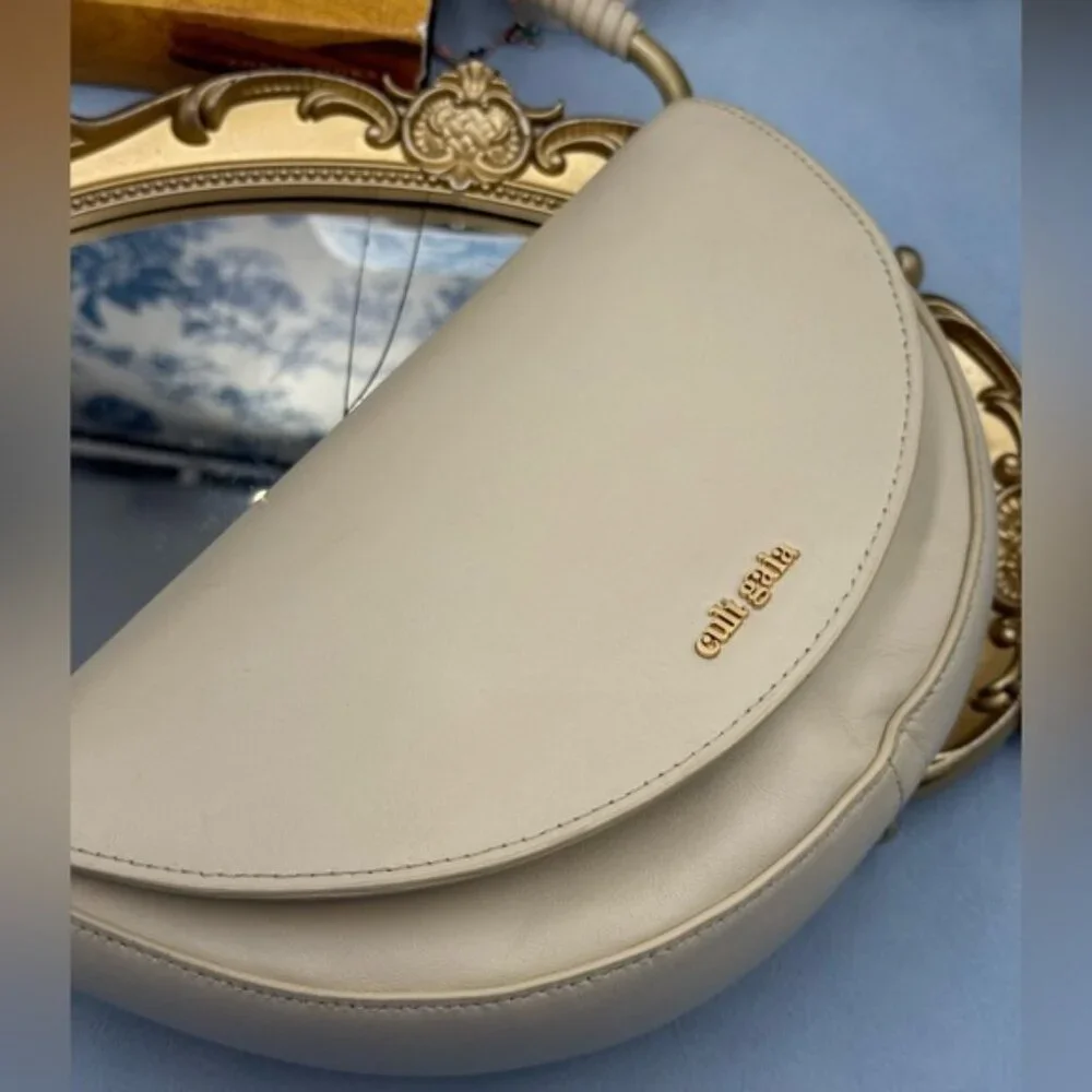 🆕 CULT GAIA 🧿 NWOT Ryka Sculptural Shoulder Bag, Off White Leather